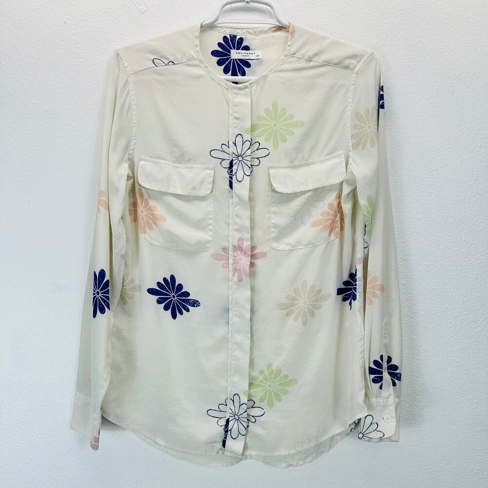 Equipment Femme Lynn Ivory Silk Floral Button Up Shirt Size S